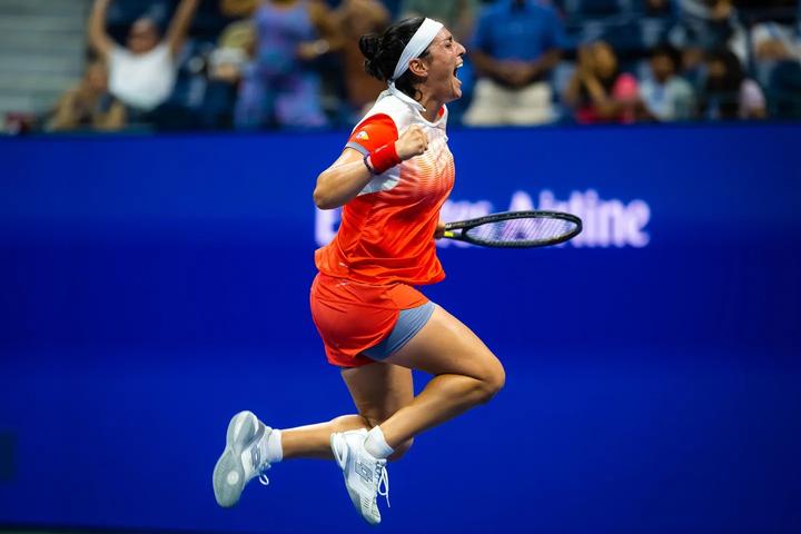 阿联酋体操选手冲刺一战，斩获亚军