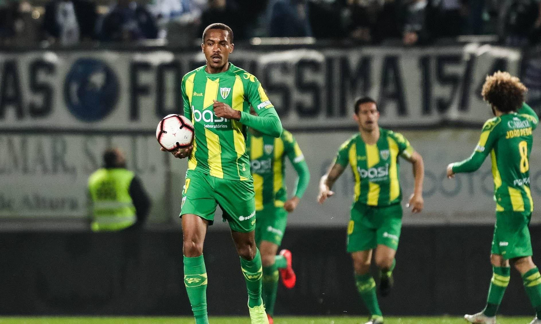  内马尔连续十场比赛得分超过战术调整，尤文图斯挑战极限！